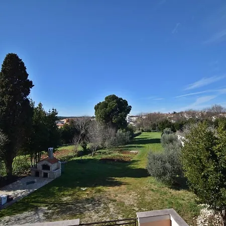 Apartment Milena - Center Of